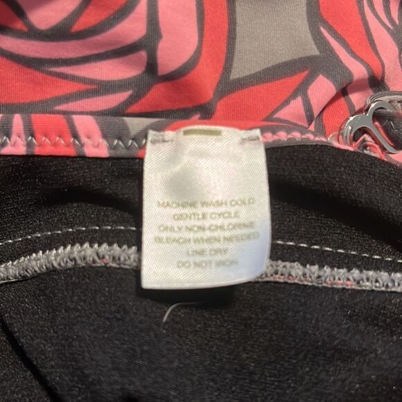 Garnet Hill women’s tankini top Size 2 Floral Gray Pink Adjustable straps‎ - Picture 8 of 9